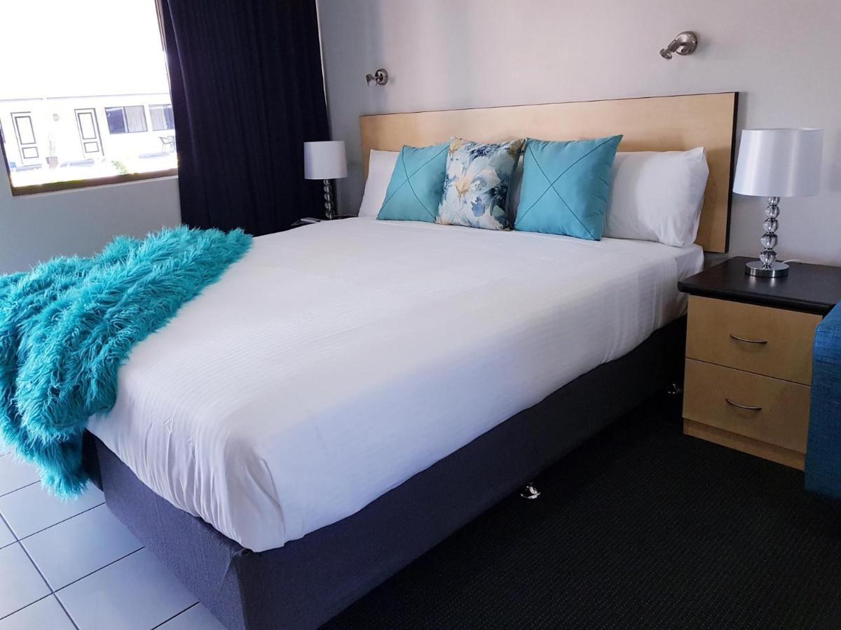 Alara Motor Inn Макай Екстериор снимка