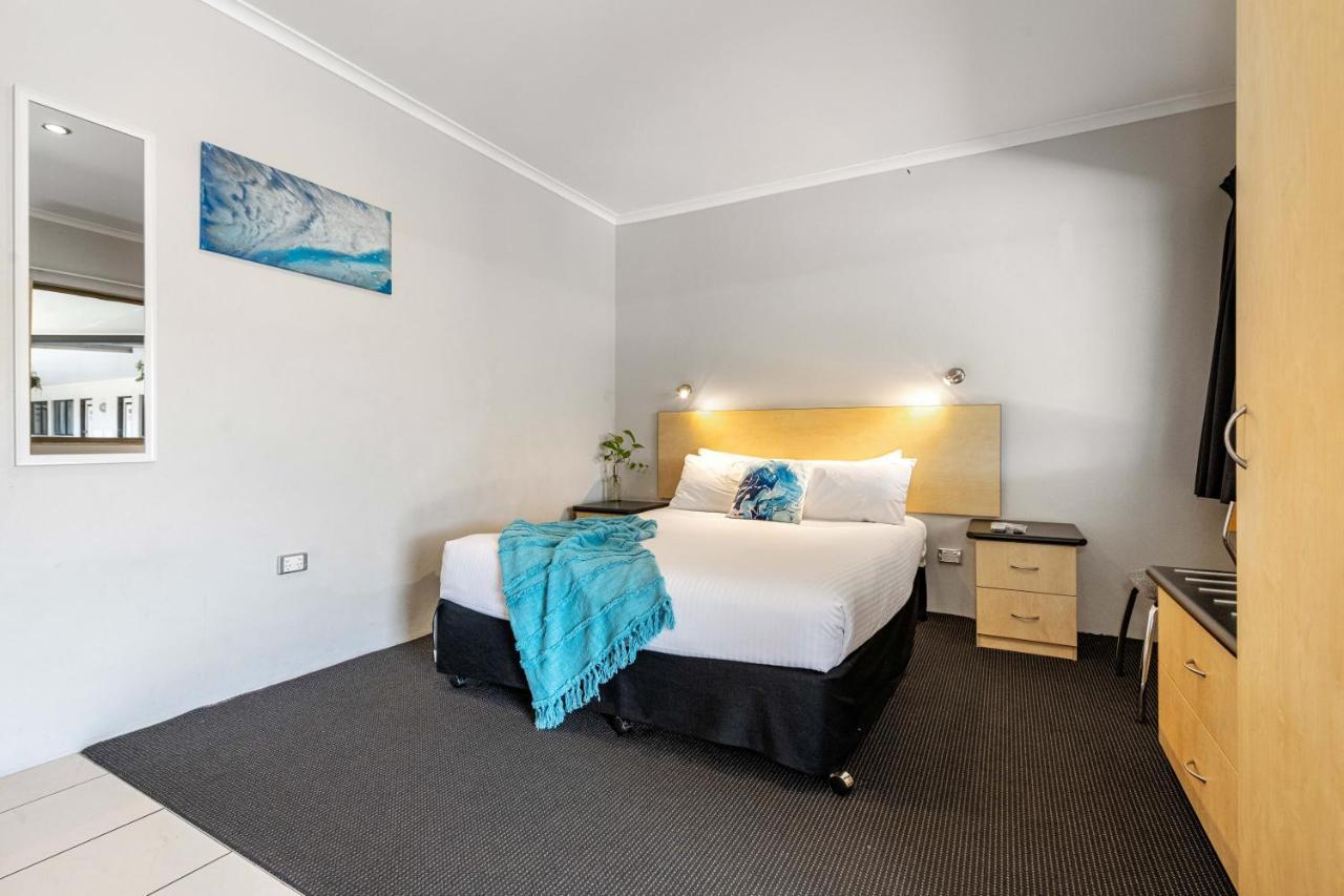 Alara Motor Inn Макай Екстериор снимка