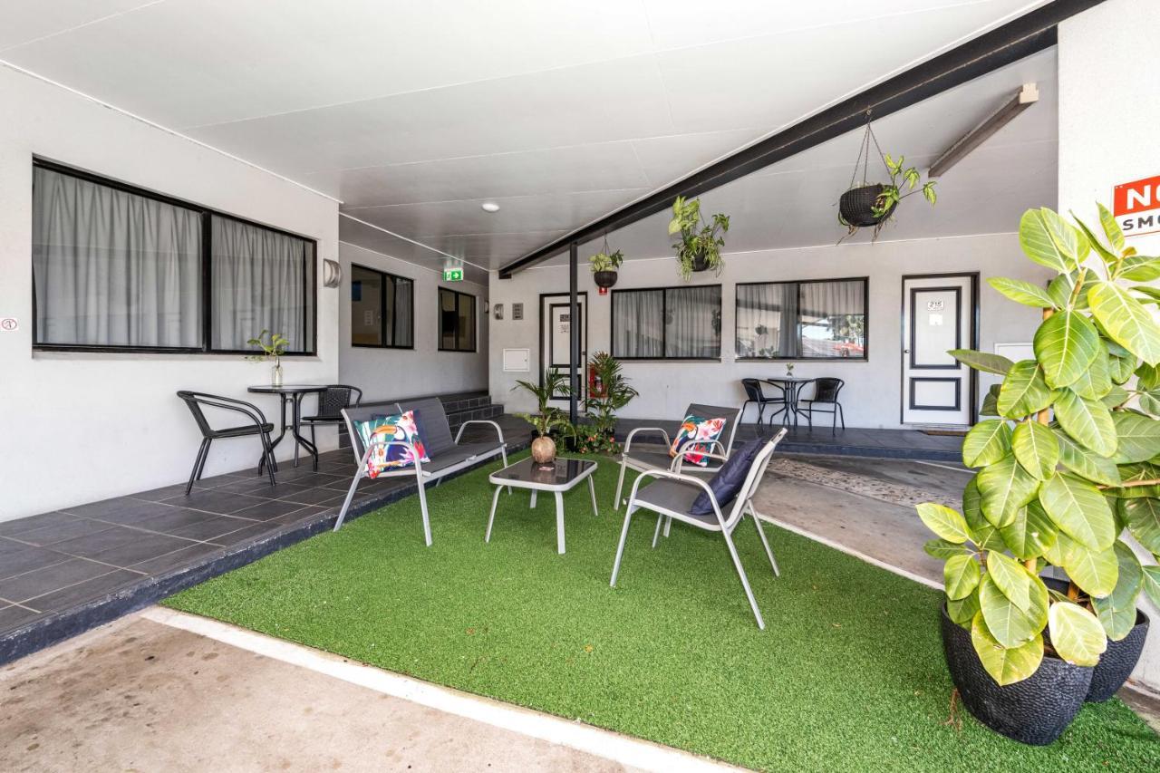 Alara Motor Inn Макай Екстериор снимка