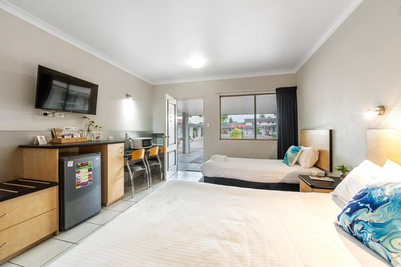 Alara Motor Inn Макай Екстериор снимка