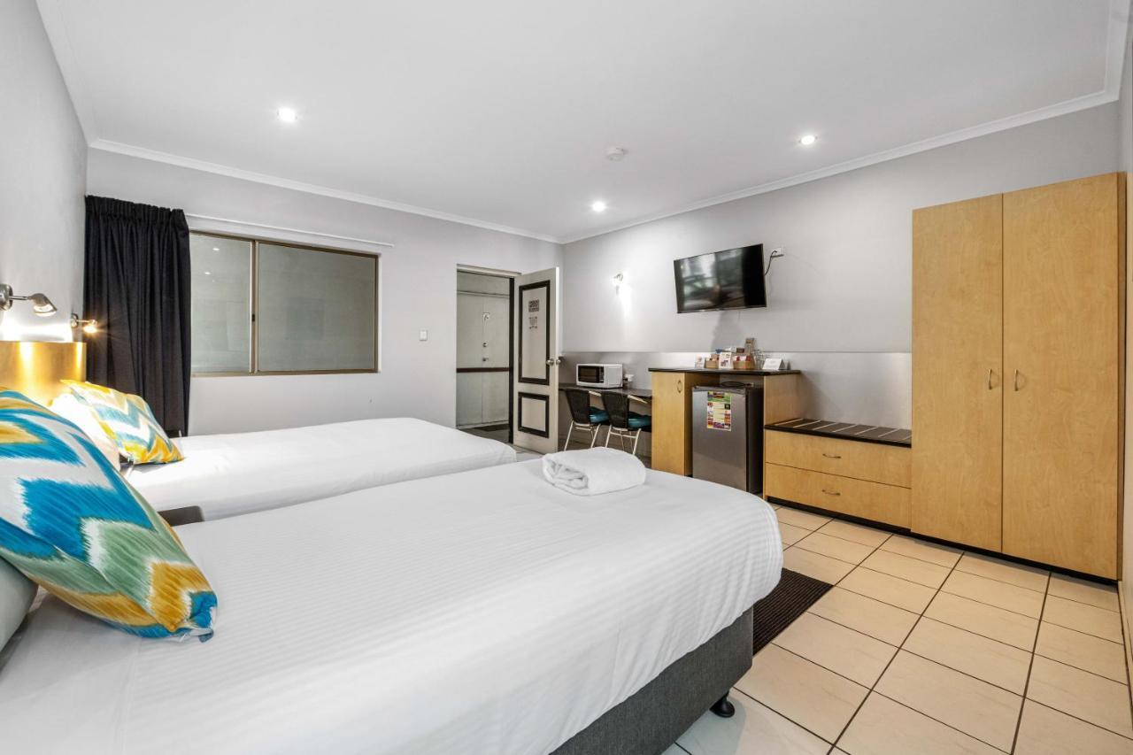 Alara Motor Inn Макай Екстериор снимка