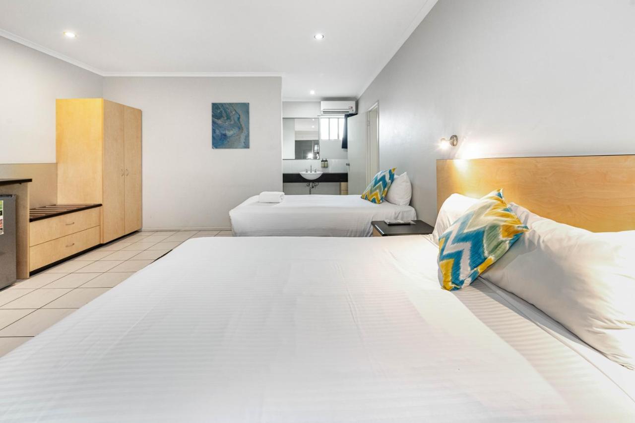 Alara Motor Inn Макай Екстериор снимка