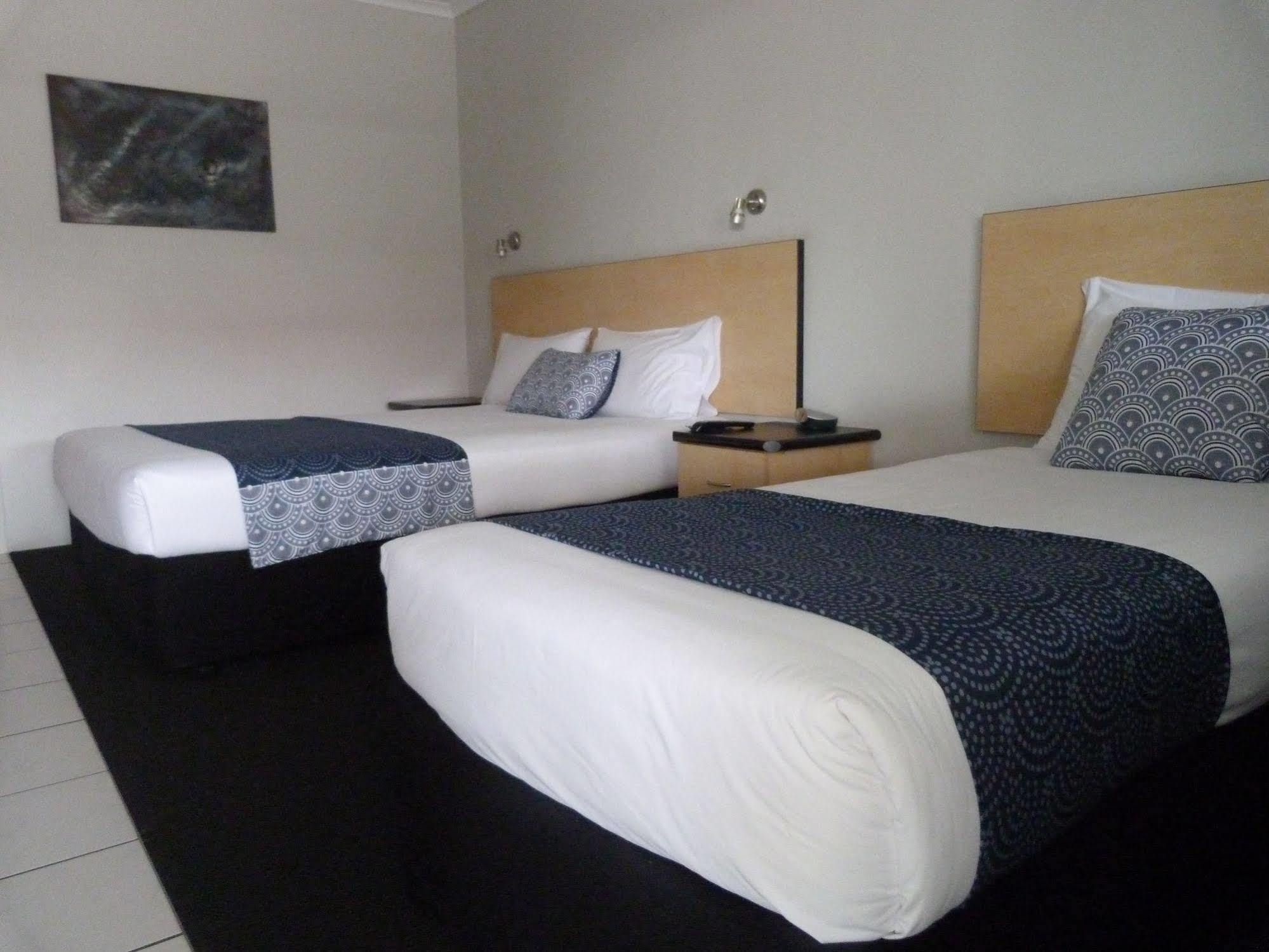Alara Motor Inn Макай Екстериор снимка